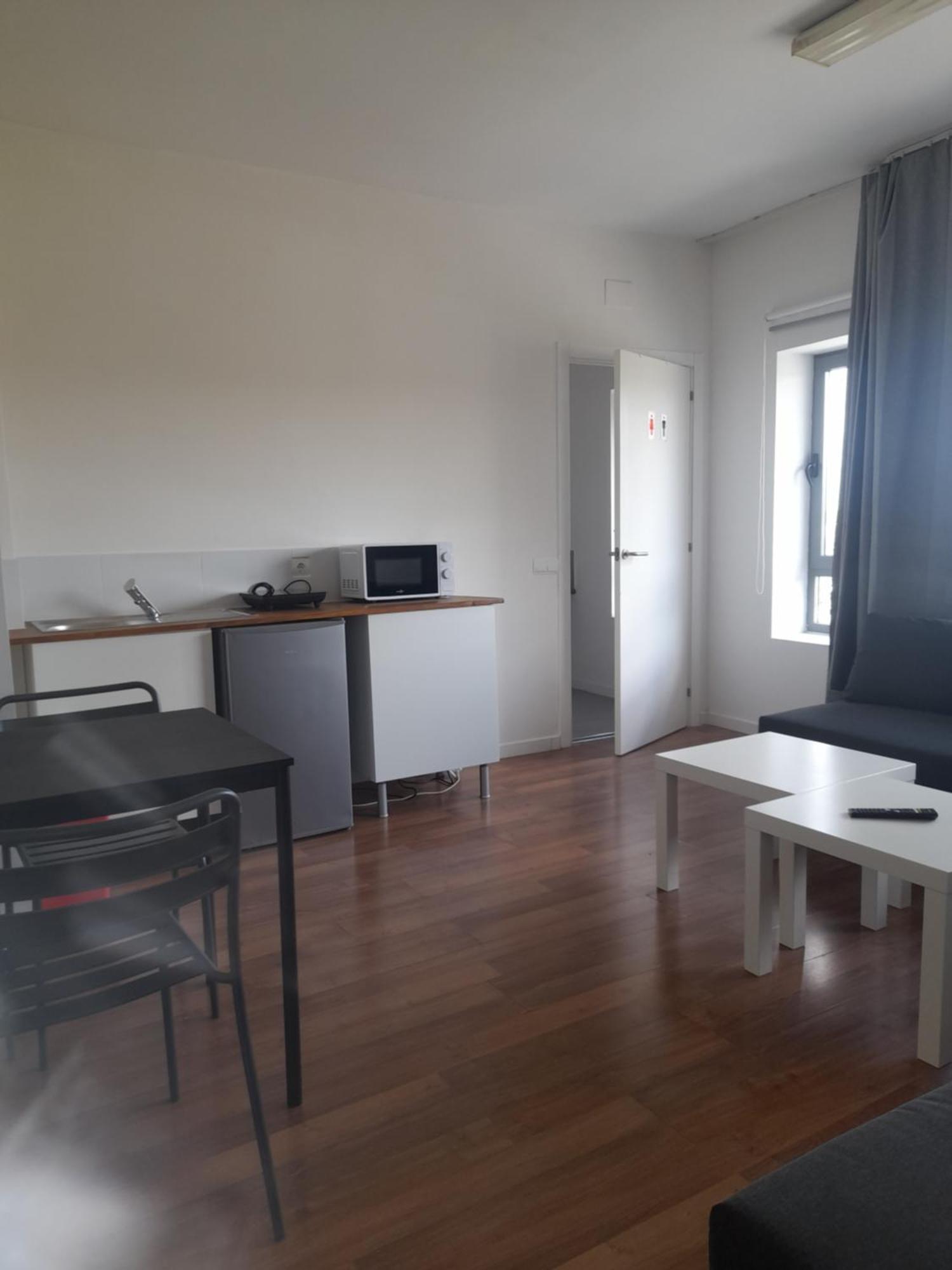 Toletum Low Cost Lofts Diafanos O 2Dormitorios Parking Municipal Gratis Al Aire Libre A 100M Toledo Exterior photo